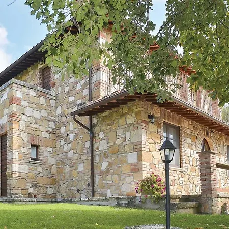 Sleeps 8 Wifi Vila Macciano